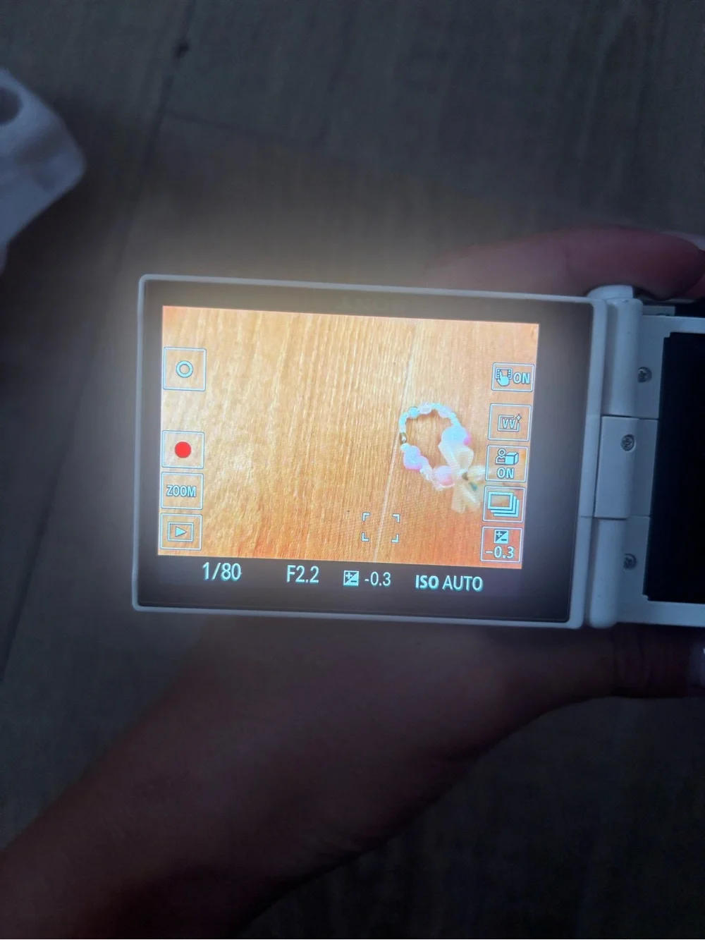 Sony ZV-1F White Vlog Camera